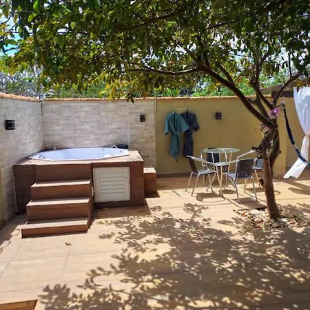 Casa Com Spa De Hidro, Aquecedor E Cromoterapia A 1,0 Km Do Centro Chapada dos Guimarães Exterior foto