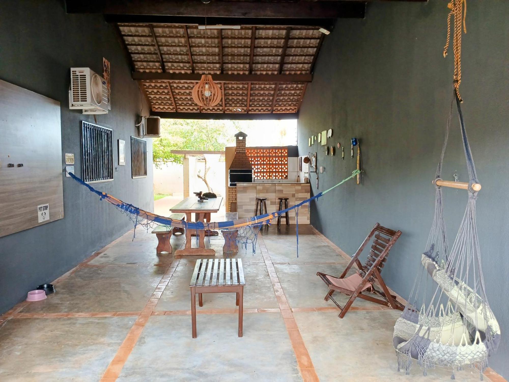 Casa Com Spa De Hidro, Aquecedor E Cromoterapia A 1,0 Km Do Centro Chapada dos Guimarães Exterior foto